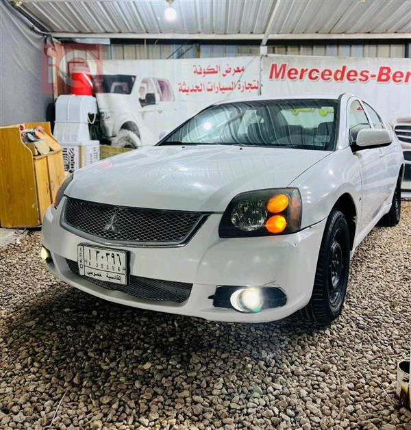 Mitsubishi Galant 2010 for sale in Iraq - Najaf